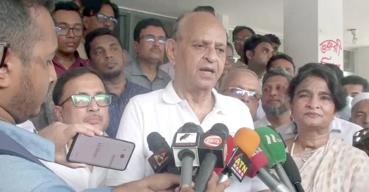 হাসপাতালে ডাক্তার না থাকায় অনেককে শোকজ করা হয়েছে : স্বাস্থ্যমন্ত্রী