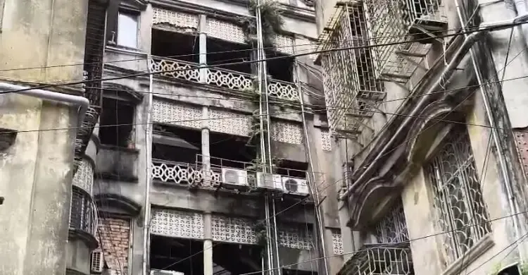 দেশে ফিরল কলকাতার অগ্নিকাণ্ডে নিহত ৬ বাংলাদেশির মরদেহ
