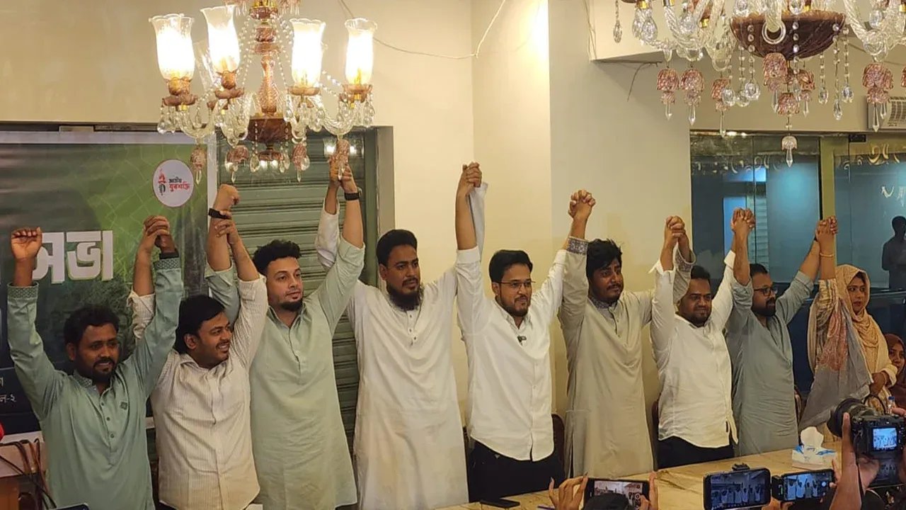 জাতীয় যুবশক্তির নেতৃত্বে তারিকুল-ফরহাদ-রিফাত