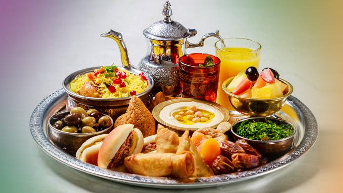 كم تبلغ تكلفة وجبة إفطار رمضان حول العالم؟