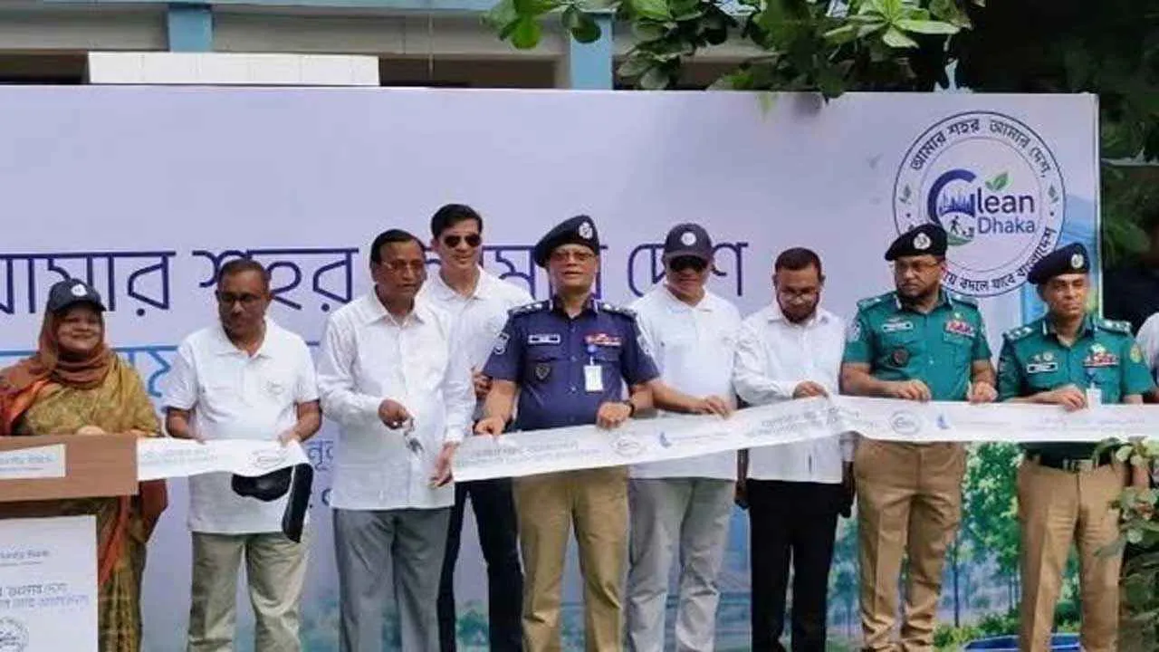 আইনের ফাঁকে মাদক কারবারিরা বারবার ছাড়া পায়: আইজিপি