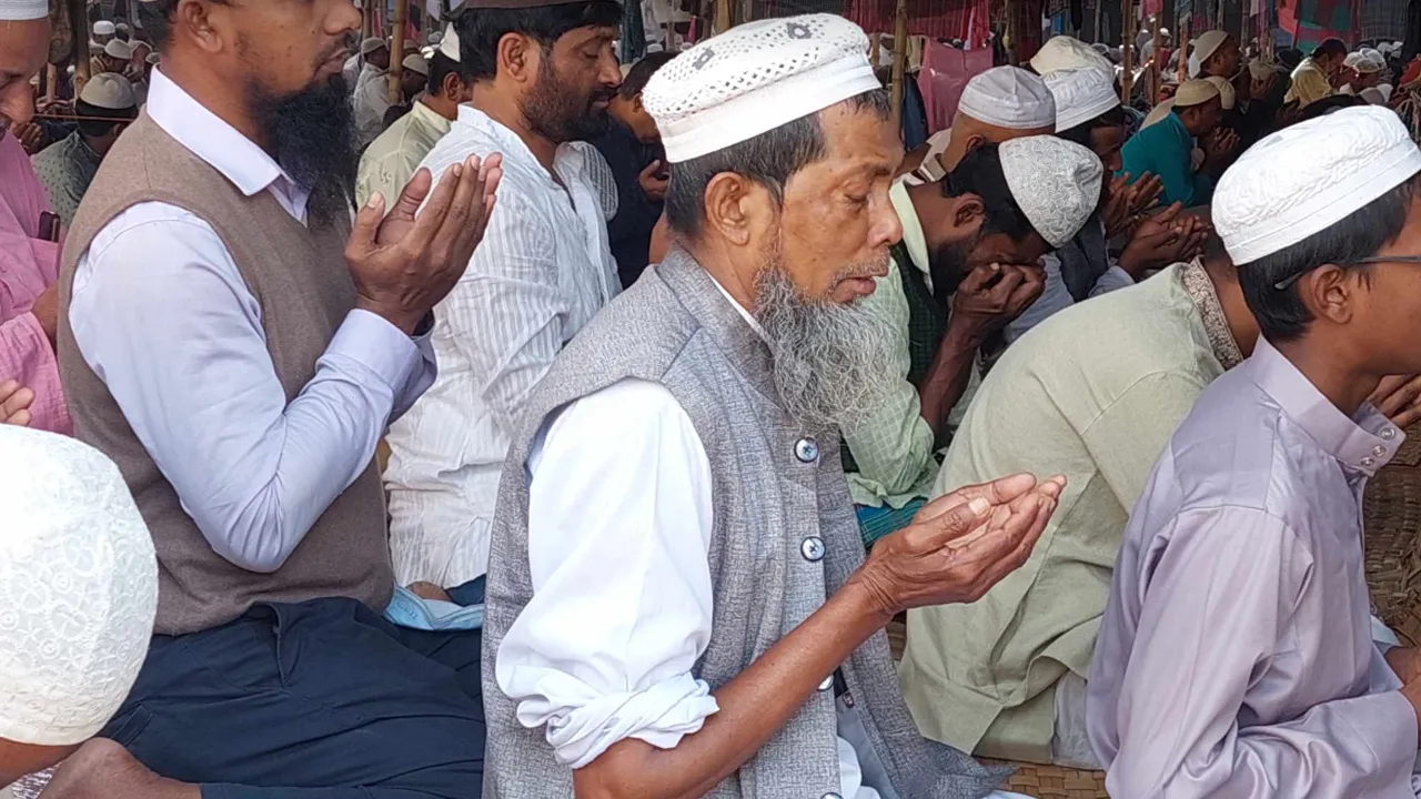 আখেরি মোনাজাতে শেষ হলো বিশ্ব ইজতেমা