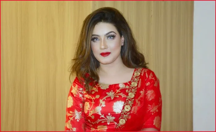 যা-ই হোক, সব ফেস করব : মাহি