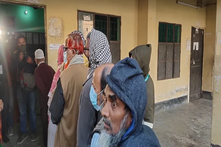নাসিক নির্বাচনে ভোটগ্রহণ চলছে