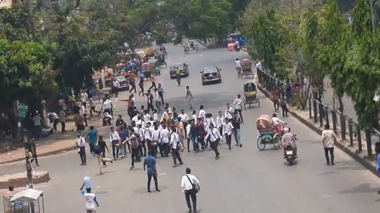 আবারও ঢাকা কলেজ ও সিটি কলেজের শিক্ষার্থীদের সংঘর্ষ