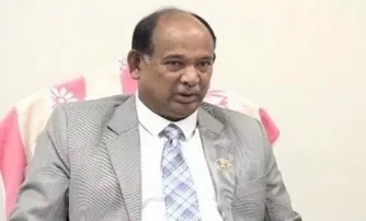 চেষ্টা করছি টিকিট কালোবাজারি যাতে না হয় : রেলমন্ত্রী