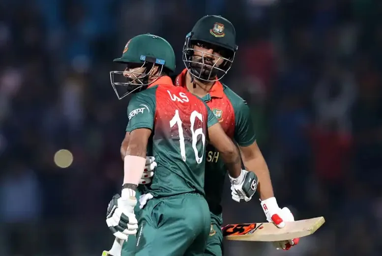 তামিম-লিটনের দ্রুত বিদায়ে চাপে বাংলাদেশ