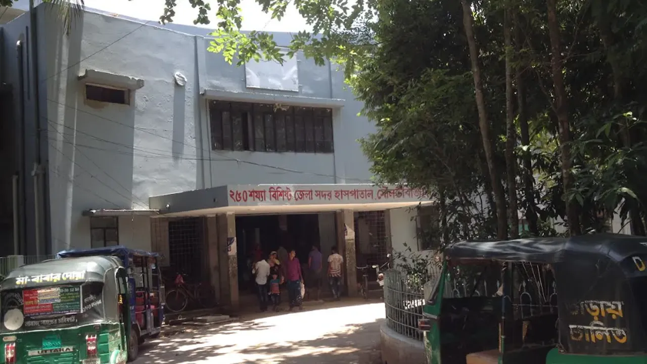 সেপটিক ট্যাংকে পড়ে প্রাণ গেল ৪ তরুণের