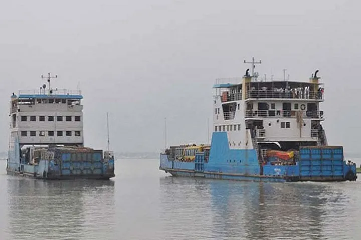 শরীয়তপুর-চাঁদপুর রুটে ফেরি চলাচল শুরু
