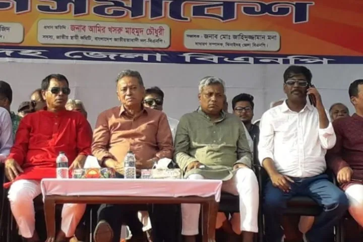 মানুষ গণতন্ত্রের পক্ষে রাস্তায় নেমে আসবে : আমির খসরু