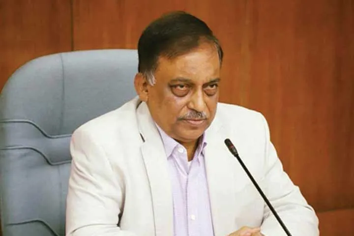 ঈদে সারাদেশেই আইনশৃঙ্খলা পরিস্থিতি স্বাভাবিক ছিল : স্বরাষ্ট্রমন্ত্রী