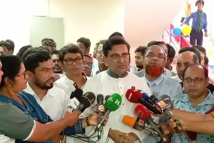 বিএনপি কখনো সুস্থ নির্বাচনের প্রক্রিয়ায় হাঁটেনি : হানিফ