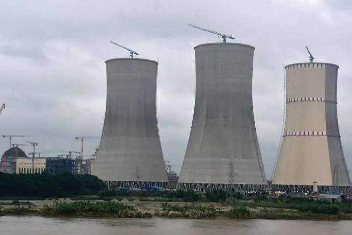 রূপপুর পারমাণবিক বিদ্যুৎকেন্দ্রে পৌঁছাল ইউরেনিয়ামের তৃতীয় চালান