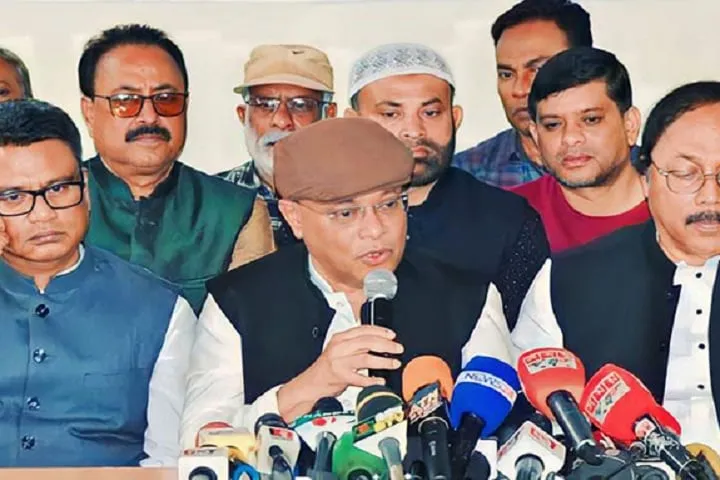 সংলাপের বিষয়ে ‘কিন্তু’ বলে আটকে দিলেন তথ্যমন্ত্রী