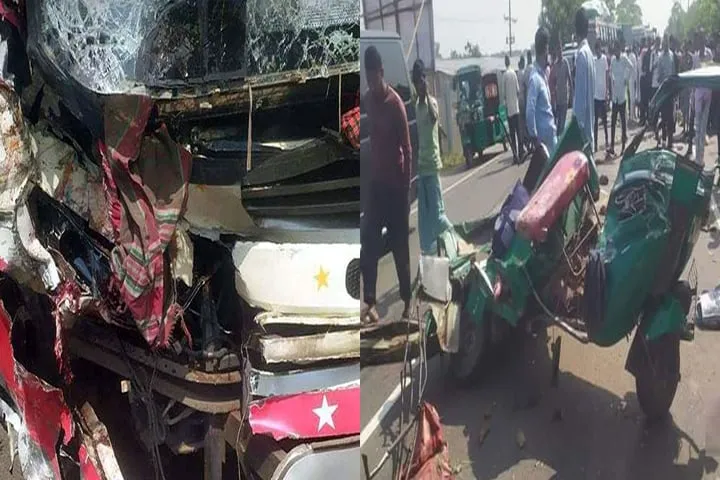 চট্টগ্রামে বাস-অটোরিকশার সংঘর্ষ, নিহত ৭