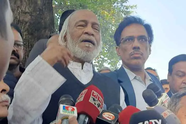 বাংলাদেশে এক দলীয় সরকার থাকতে পারবে না : মঈন খান