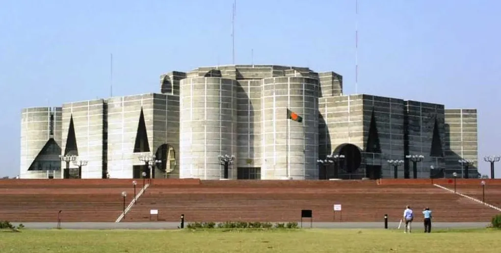 এবার চোখ ‘ছায়া-মন্ত্রিসভায়’