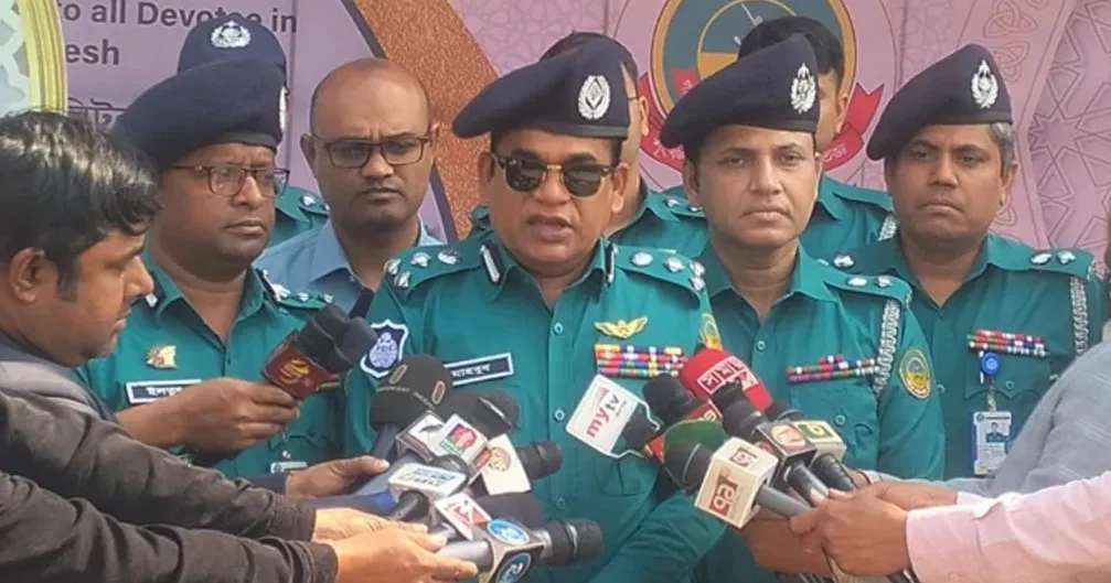 মধ্যরাত থেকে ইজতেমার আশপাশে গণপরিবহন বন্ধ