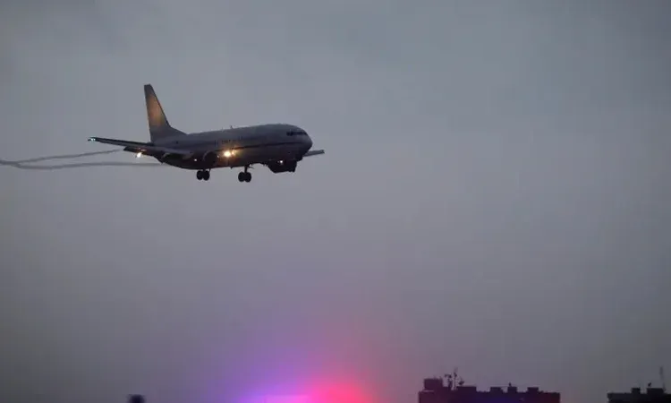 ভেনেজুয়েলার আকাশসীমায় বিমান চলাচলে যুক্তরাষ্ট্রের নতুন সতর্কতা