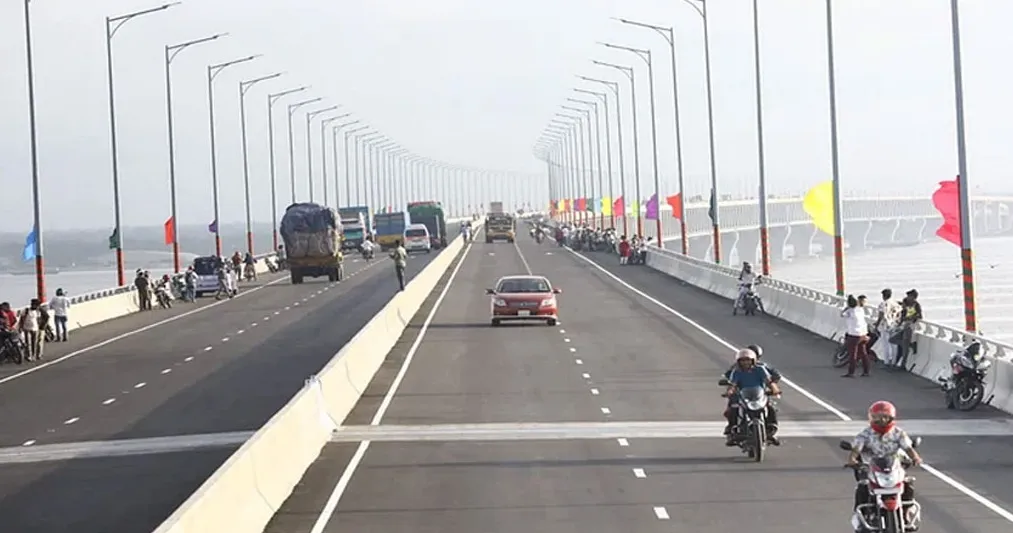 পদ্মা সেতুতে টোল আদায়ের মাইলফলক