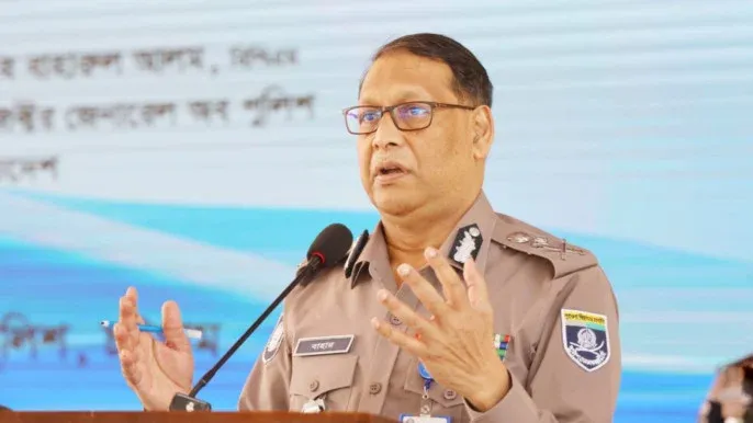 নির্বাচনের সময়ে পুলিশকে অবশ্যই বডি-ওর্ন ক্যামেরা ব্যবহার করতে হবে: আইজিপি