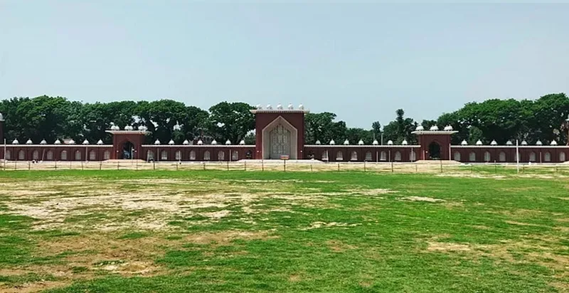 প্রস্তুত দক্ষিণ এশিয়ার সর্ববৃহৎ ঈদগাহ গোর-এ শহীদ ময়দান