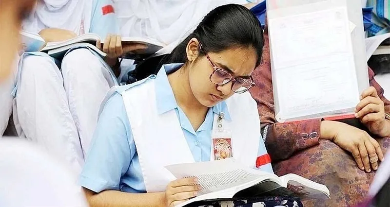 ২০২৫ সালের এইচএসসি পরীক্ষা এপ্রিল থেকে নেওয়ার পরিকল্পনা