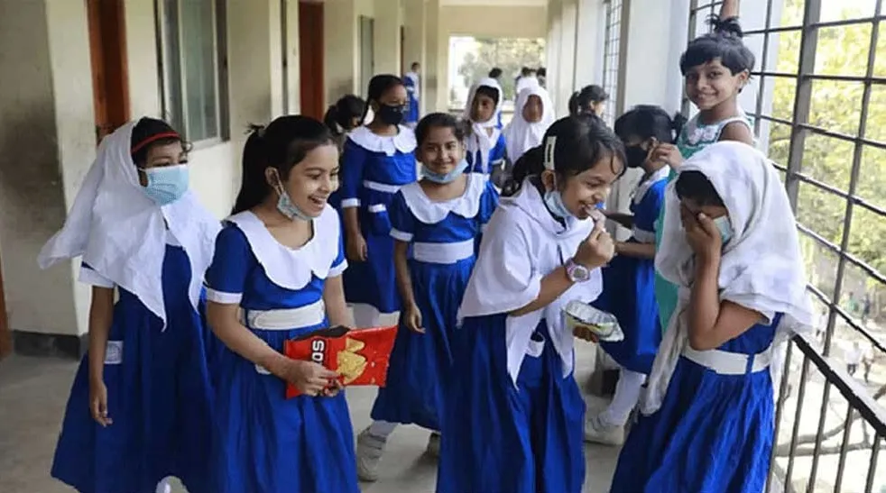 ঈদ-গ্রীষ্মের ছুটি শেষে আজ খুলল প্রাথমিক বিদ্যালয়