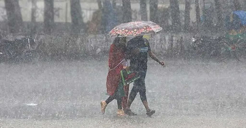 বৃষ্টি নিয়ে আবহাওয়া অফিসের দুঃসংবাদ