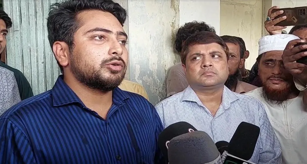 ফ্যাসিবাদীদের বিচার বাংলার মাটিতেই হবে: উপদেষ্টা নাহিদ