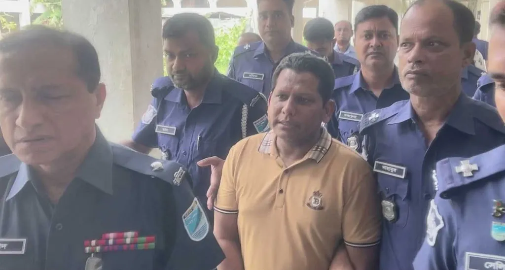 রংধনু গ্রুপের পরিচালক ১০ দিনের রিমান্ডে