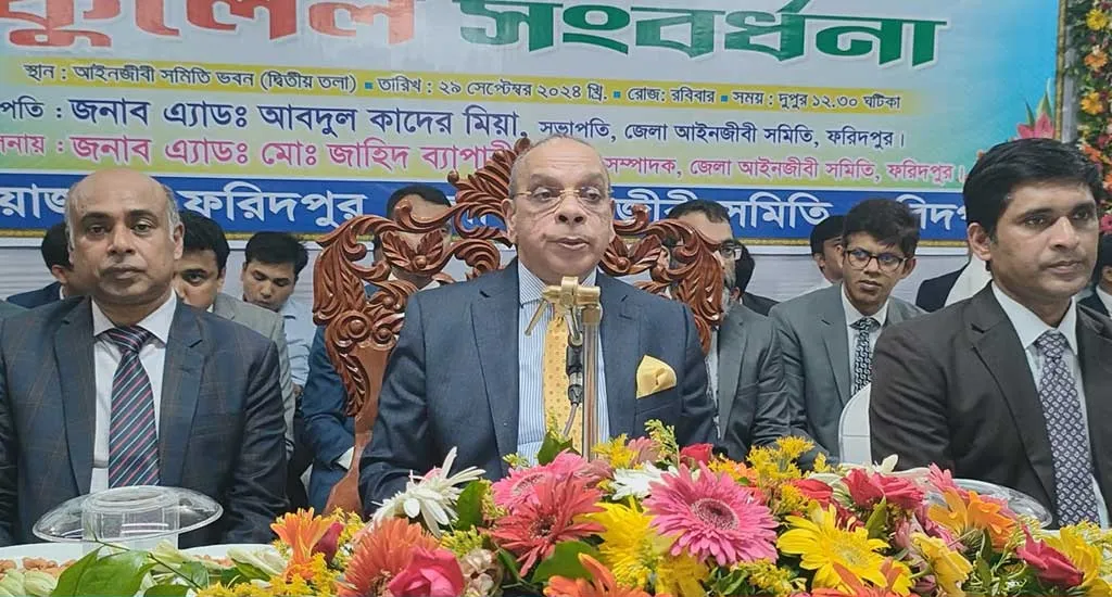 ন্যায়বিচার ও আইনের শাসন নিশ্চিত করতে হবে : প্রধান বিচারপতির আহ্বান