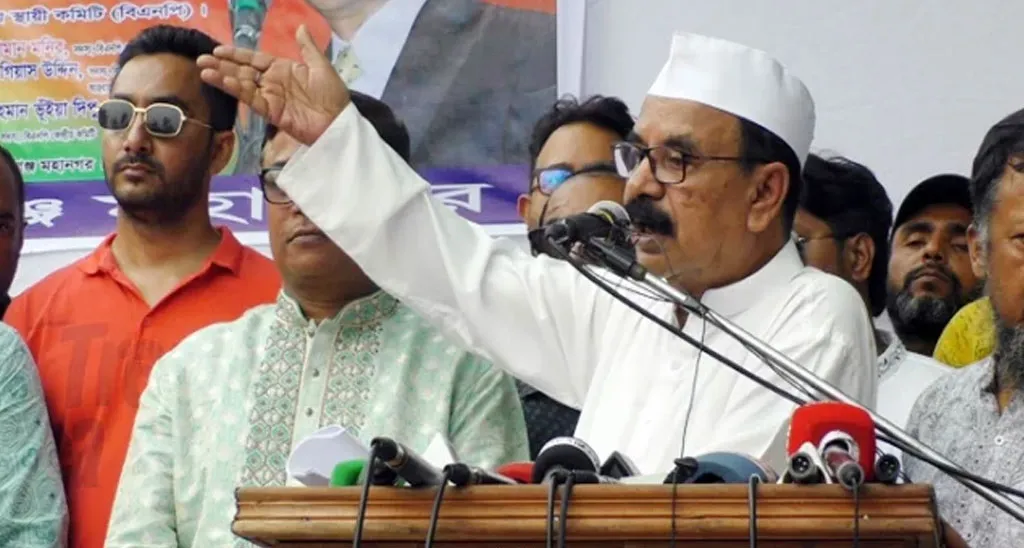 আমাদের সমস্যা আমাদেরই সমাধান করতে হবে: গয়েশ্বর