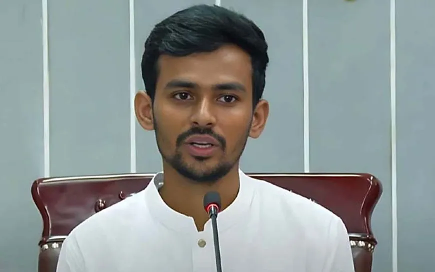 শিক্ষার্থীদের সংঘর্ষে জড়ানো থেকে আটকানো গেল না : আসিফ মাহমুদ
