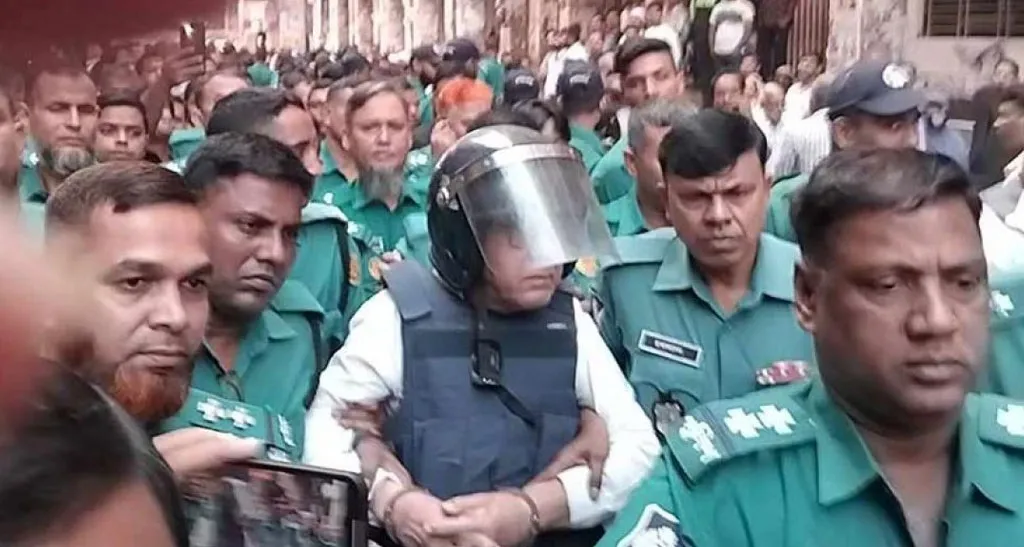 ৮ দিনের রিমান্ড শেষে কারাগারে সাবেক মন্ত্রী কামরুল ইসলাম