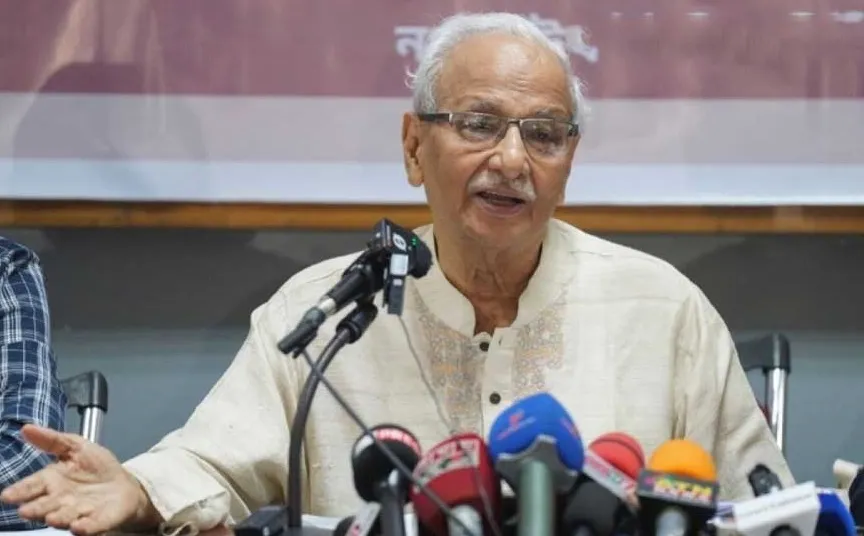 রাজনীতি ব্যবসায়িক কর্মকাণ্ডে পরিণত হলে সবকিছুই বৃথা যাবে: বদিউল আলম