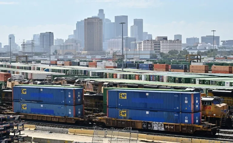 88 postal operators suspend services to US over tariffs: UN