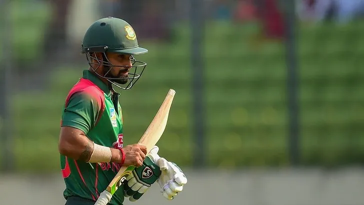 চরম ব্যাটিং বিপর্যয়ে বাংলাদেশ