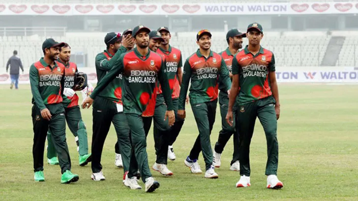 টস জিতে ফিল্ডিংয়ে বাংলাদেশ, দলে ৩ পরিবর্তন