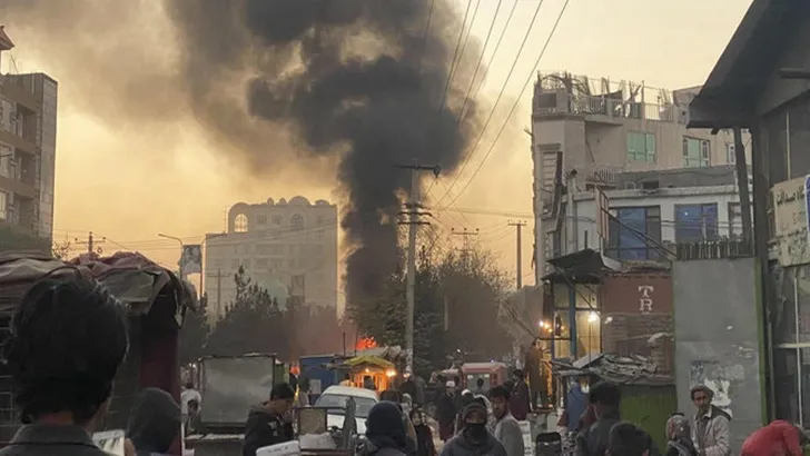 আফগানিস্তানে মিনিবাসে বোমা হামলা, নিহত ৯