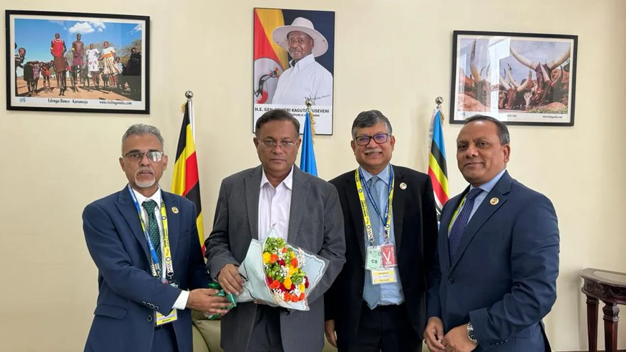 উগান্ডায় গেলেন পররাষ্ট্রমন্ত্রী