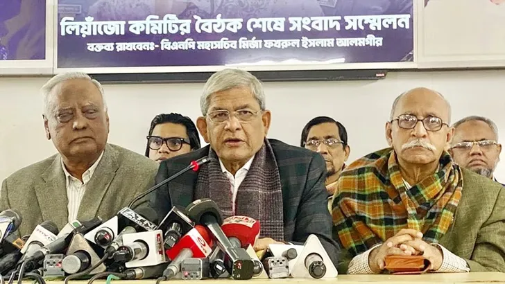আ.লীগ মুখে বলে এক, কাজে আরেক : মির্জা ফখরুল