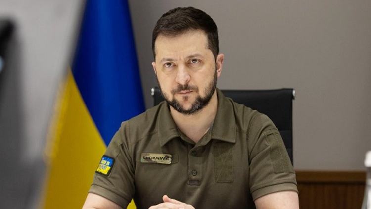 Zelensky vows victory