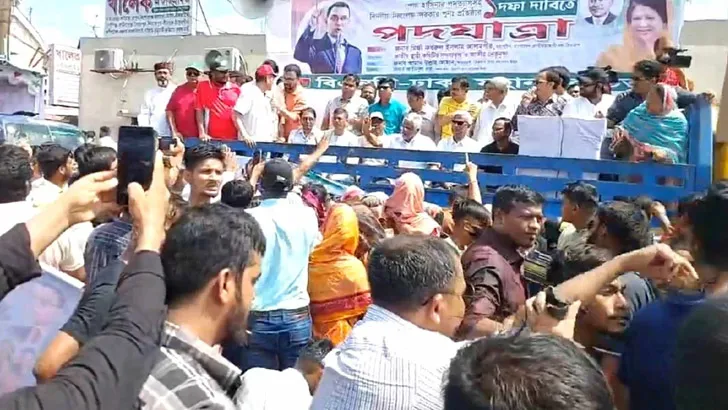 পদযাত্রা : গাবতলীতে জড়ো হচ্ছেন বিএনপির নেতাকর্মীরা