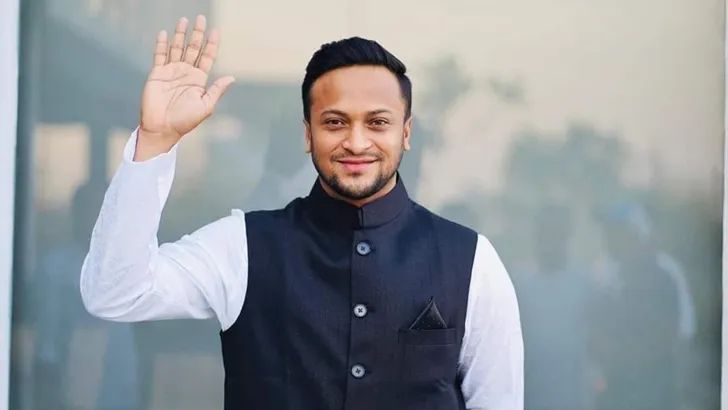 জুতার ব্যবসায় নামলেন সাকিব