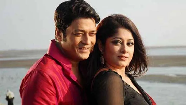 শিল্পী সমিতির নির্বাচনে ভোট দিতে পারছেন না মৌসুমী-ফেরদৌস