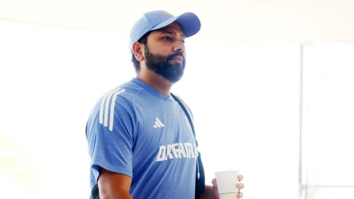 আফগানদের বিপক্ষে টস জিতে ব্যাটিংয়ে ভারত