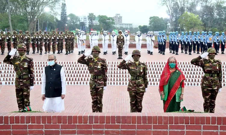 President, PM pay tribute to Liberation War martyrs on Victory Day