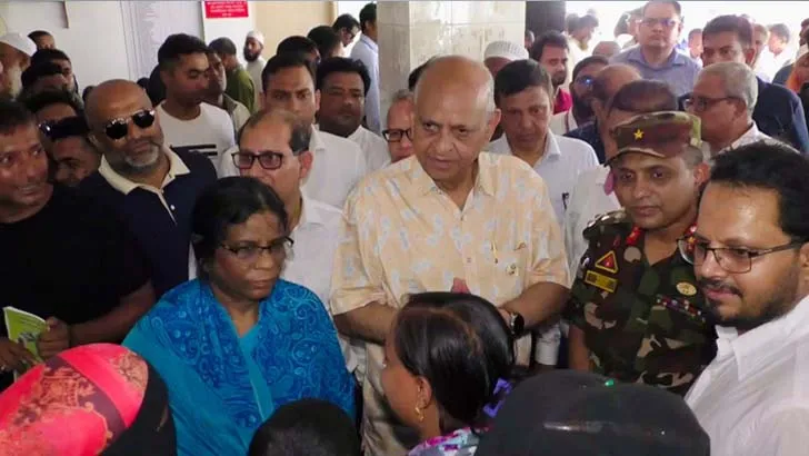 দেশের অর্ধেক মানুষ চিকিৎসার জন্য বিদেশে যান : স্বাস্থ্যমন্ত্রী