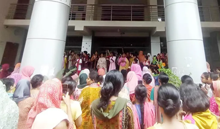 জবির হল বন্ধের সিদ্ধান্ত প্রত্যাহার